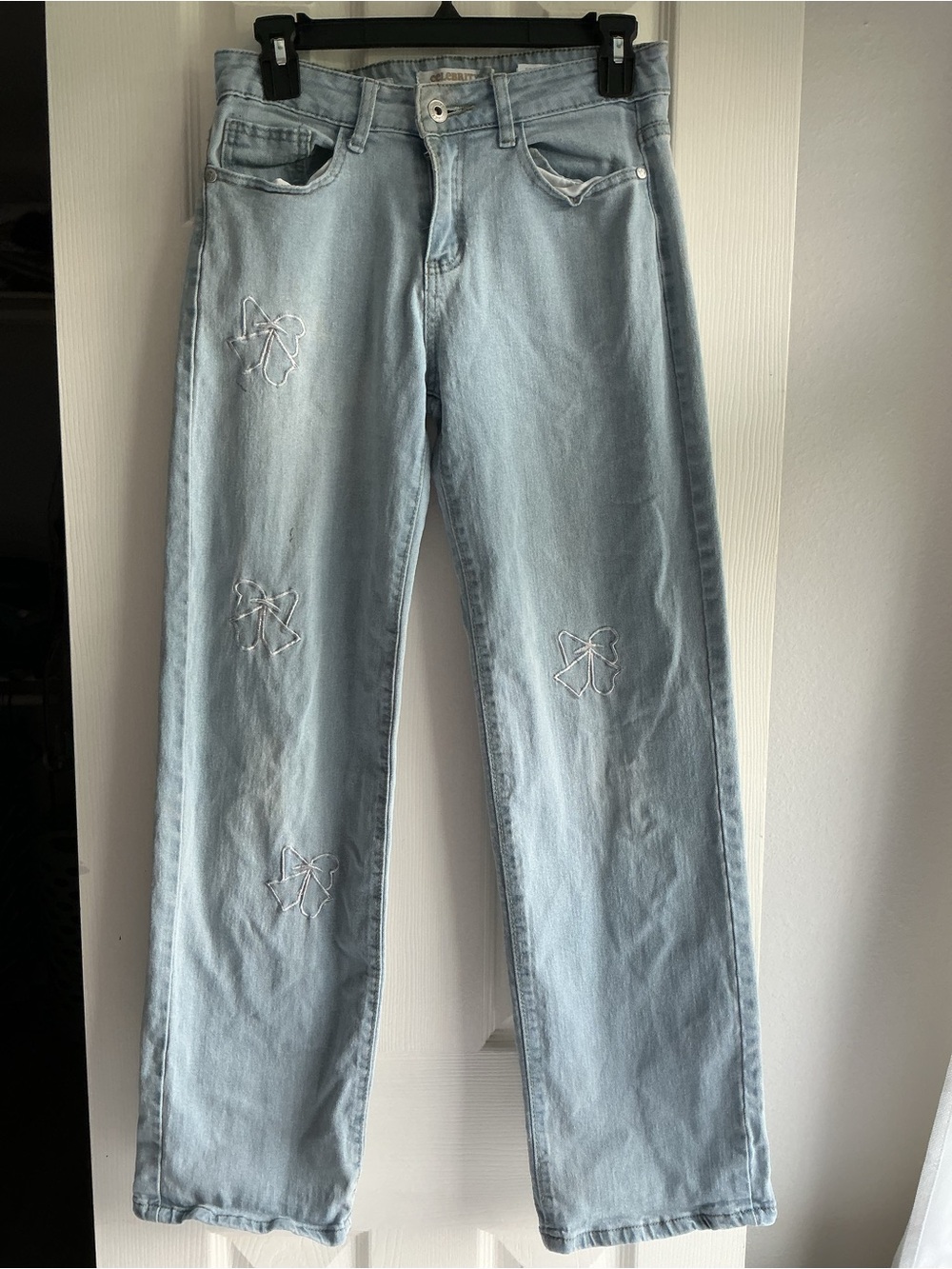 Light Blue Women's Straight-Leg Jeans with Subtle Embroidered Details r - Picture 1 of 14